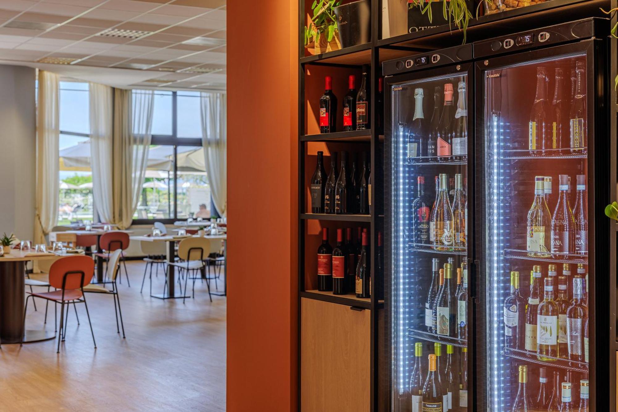 Hotel Ristorante Al Fiore Πεσκιέρα ντελ Γκάρντα Εξωτερικό φωτογραφία
